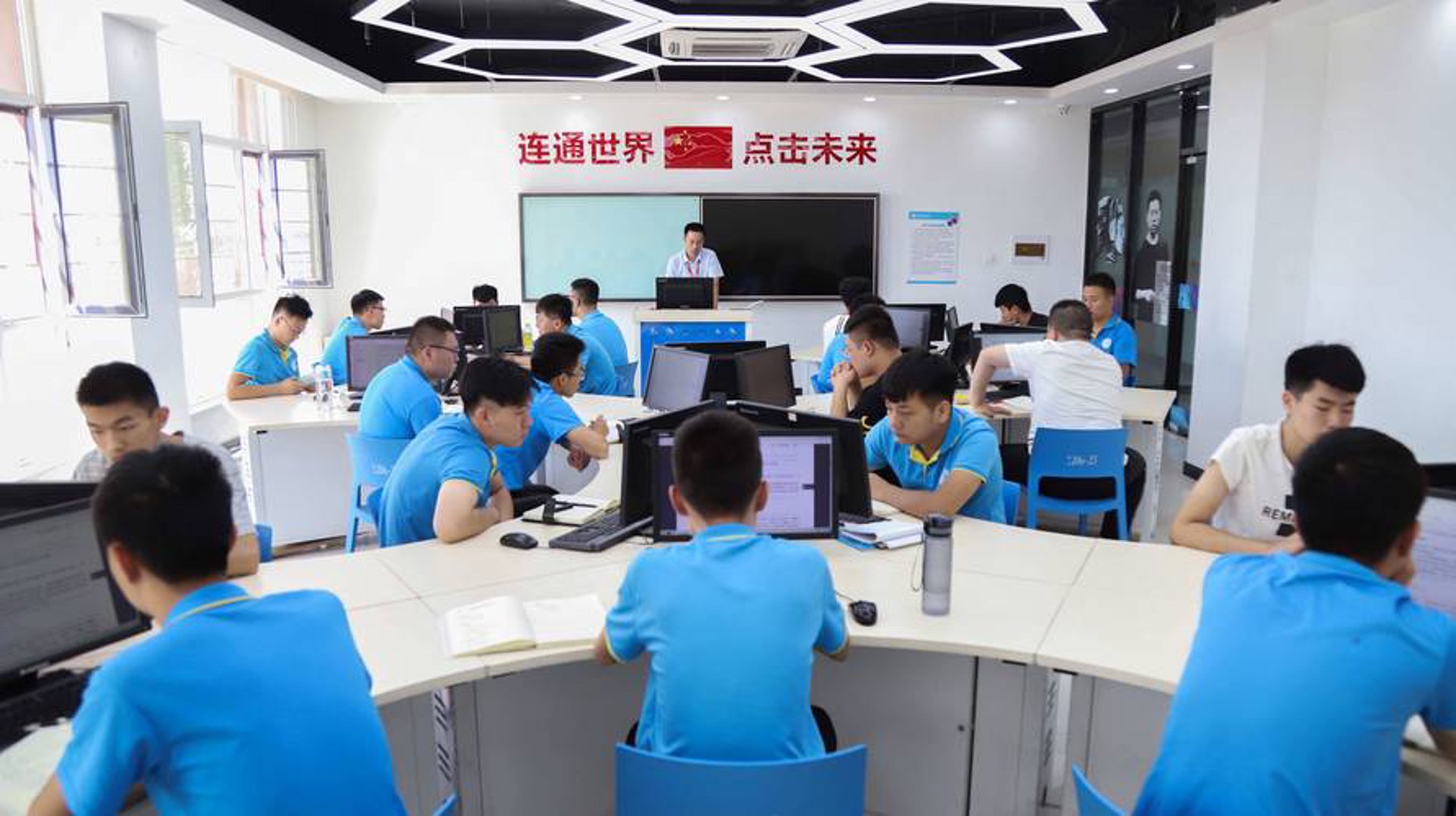 精准导航,未来已来:北斗导航系统的发展与应用